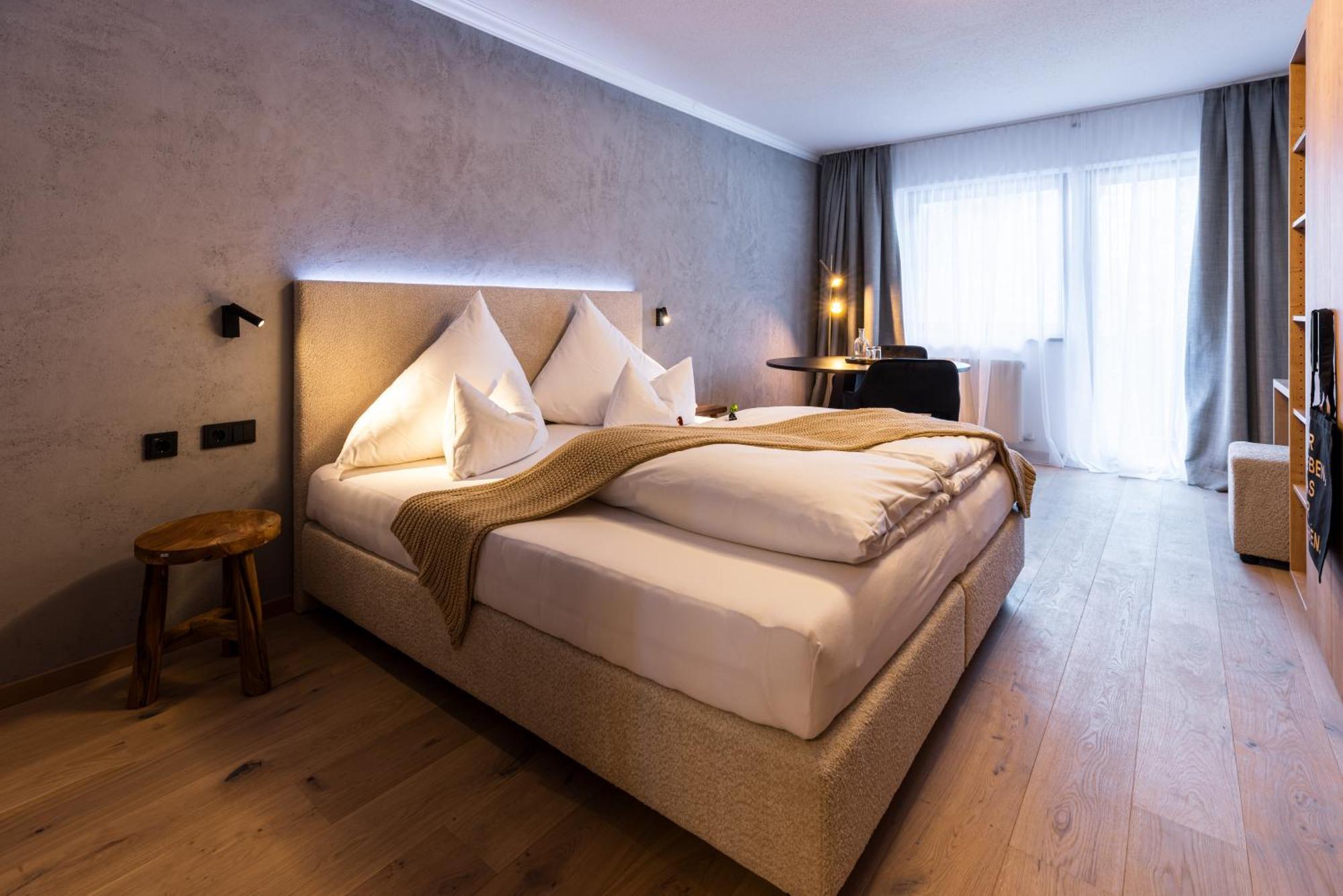Quality Hosts Arlberg - Afoch Fei - Das Landhaus Санкт Антон ам Арлберг Екстериор снимка
