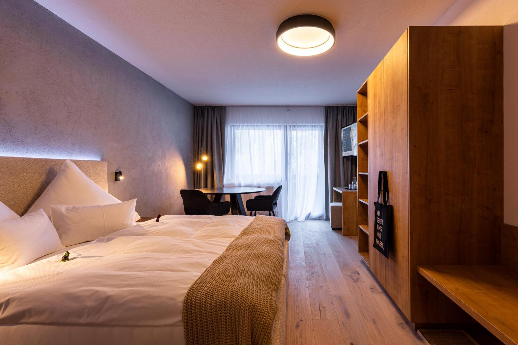 Quality Hosts Arlberg - Afoch Fei - Das Landhaus Санкт Антон ам Арлберг Екстериор снимка