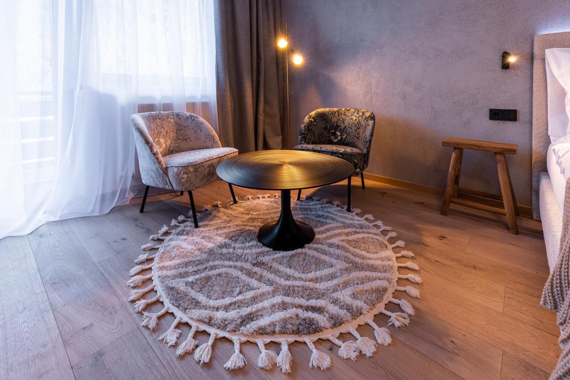 Quality Hosts Arlberg - Afoch Fei - Das Landhaus Санкт Антон ам Арлберг Екстериор снимка